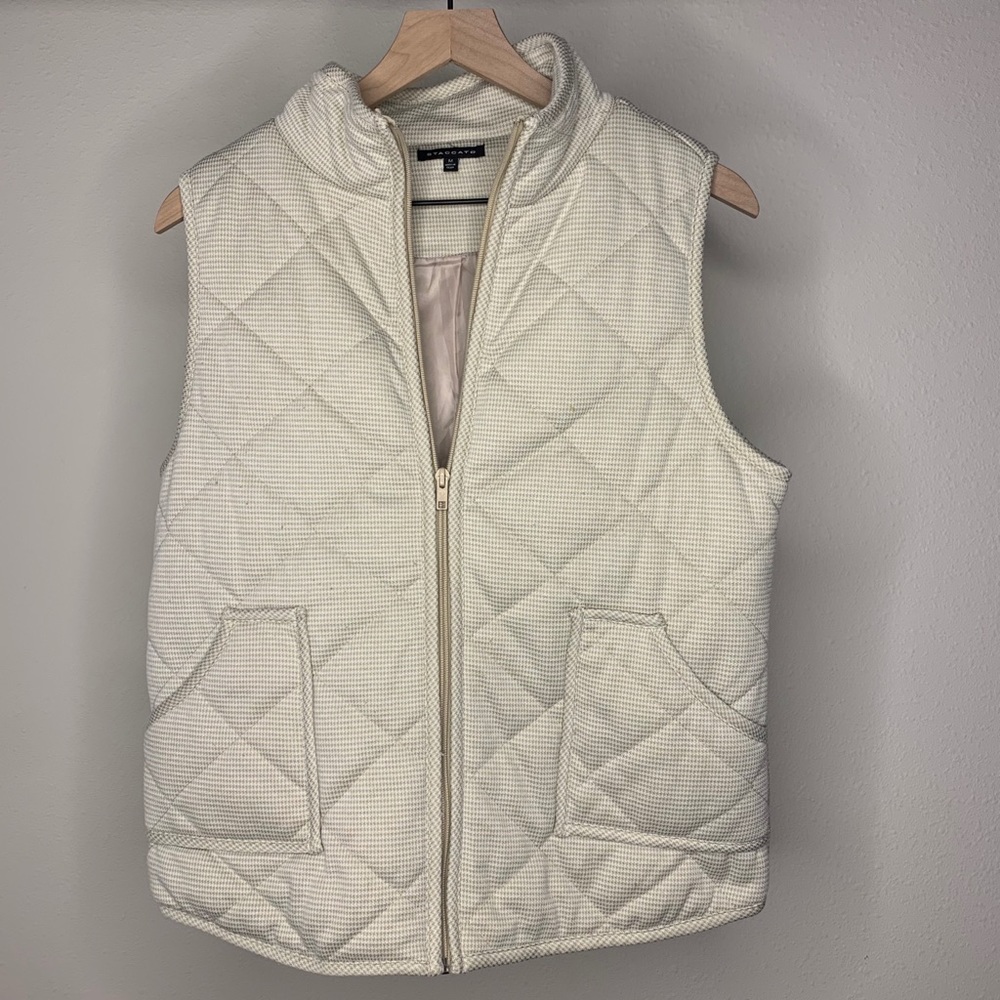 Staccato Zip Down Vest Never Worn!